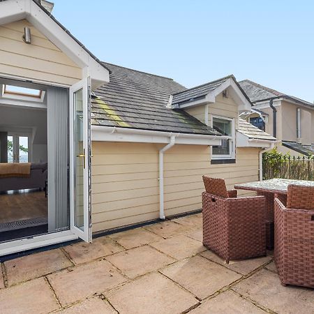Stunning Sea View Whole Home In Torbay Close To Beach 토키 외부 사진